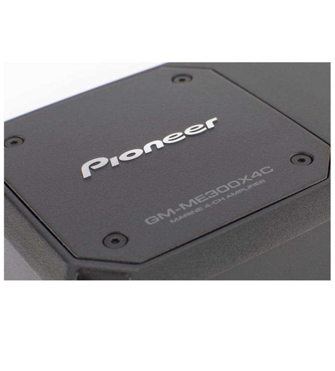 Pioneer GM-ME300X4C IP67 Marine 4-channel marine amplifier — Compact size