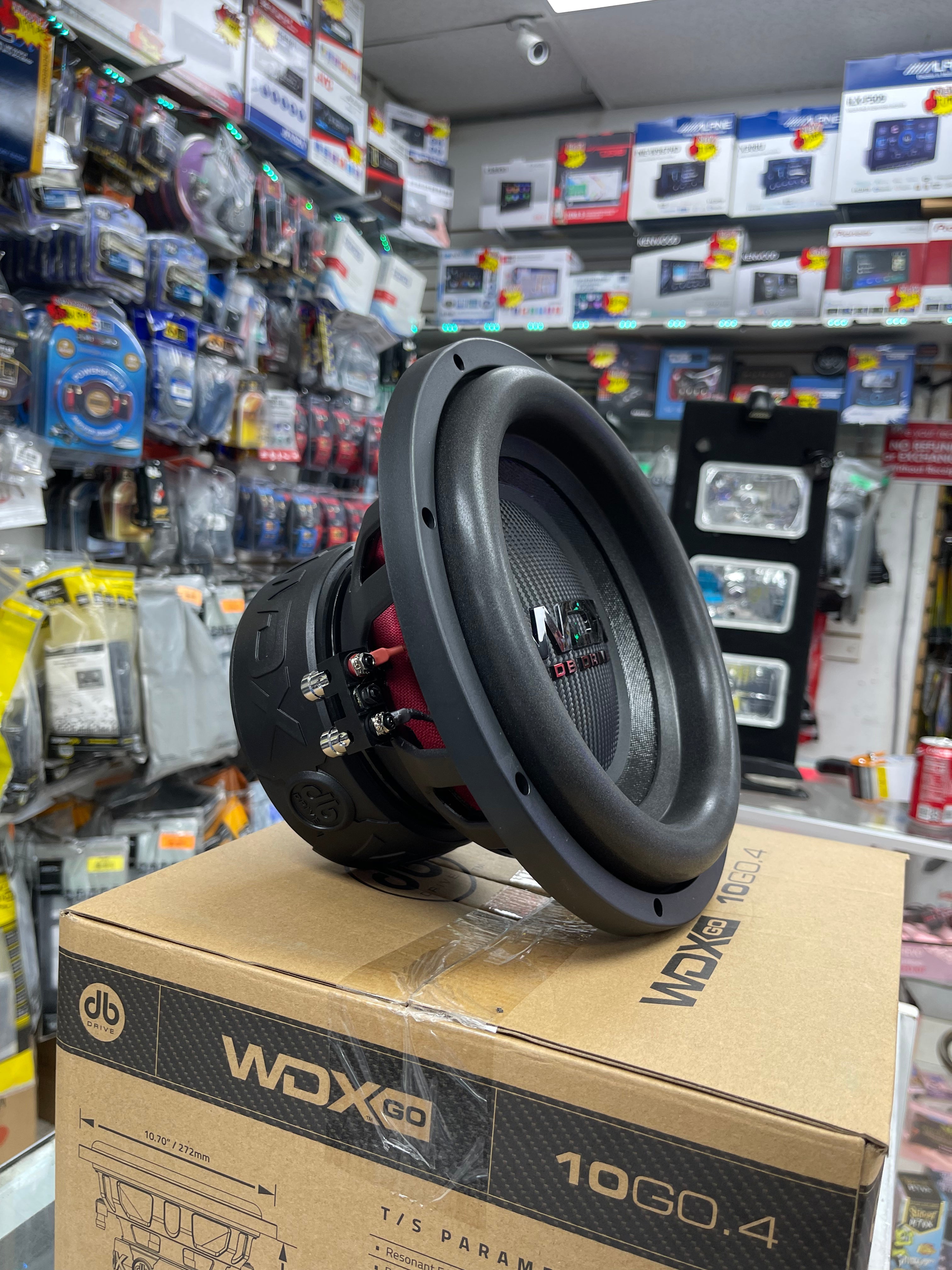 db Drive WDX10 G0.4 - 1000 Watt Max Power 10