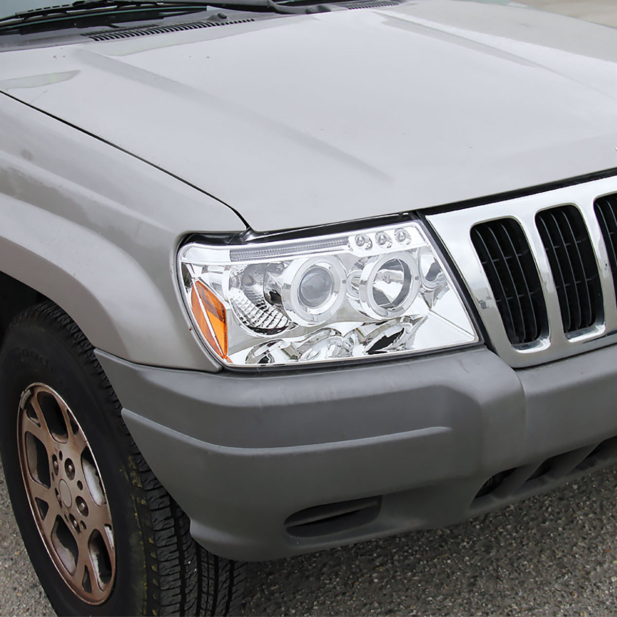 Spec-D 99-04 Jeep Grand Cherokee Projector Headlights Chrome