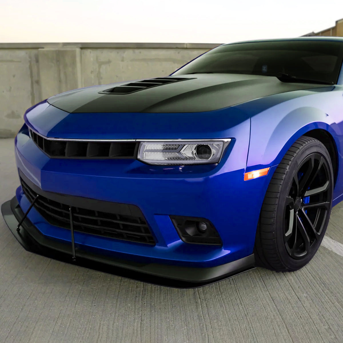 Spec-D 14-15 Chevy Camaro Projector Headlights SEQ LED Strip Chrome