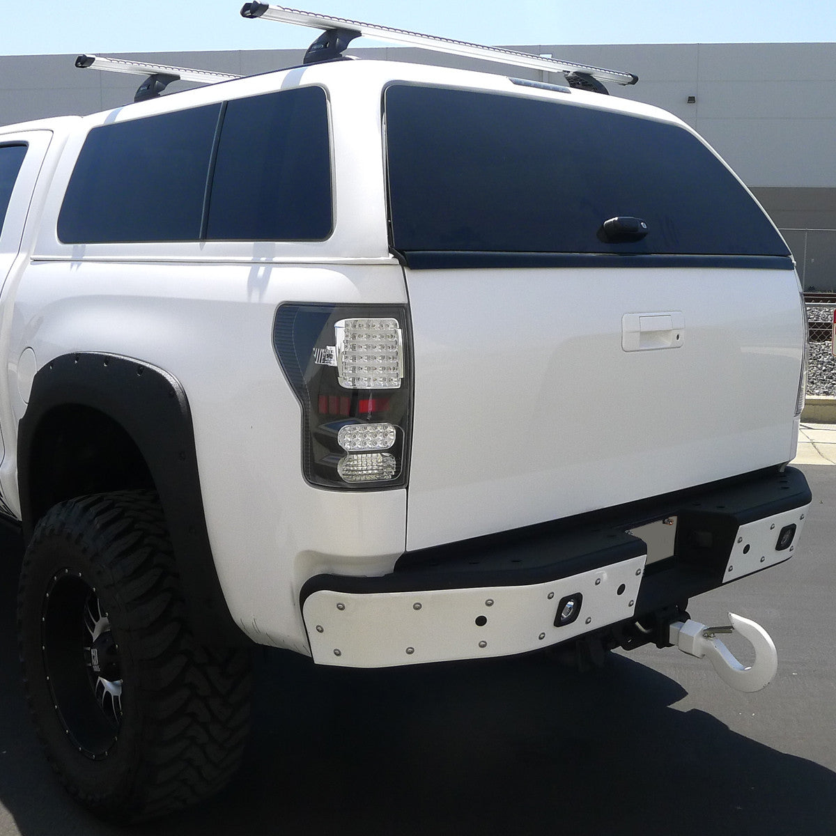 Spec-D 07-12 Toyota Tundra LED Tail Lights Black Housing