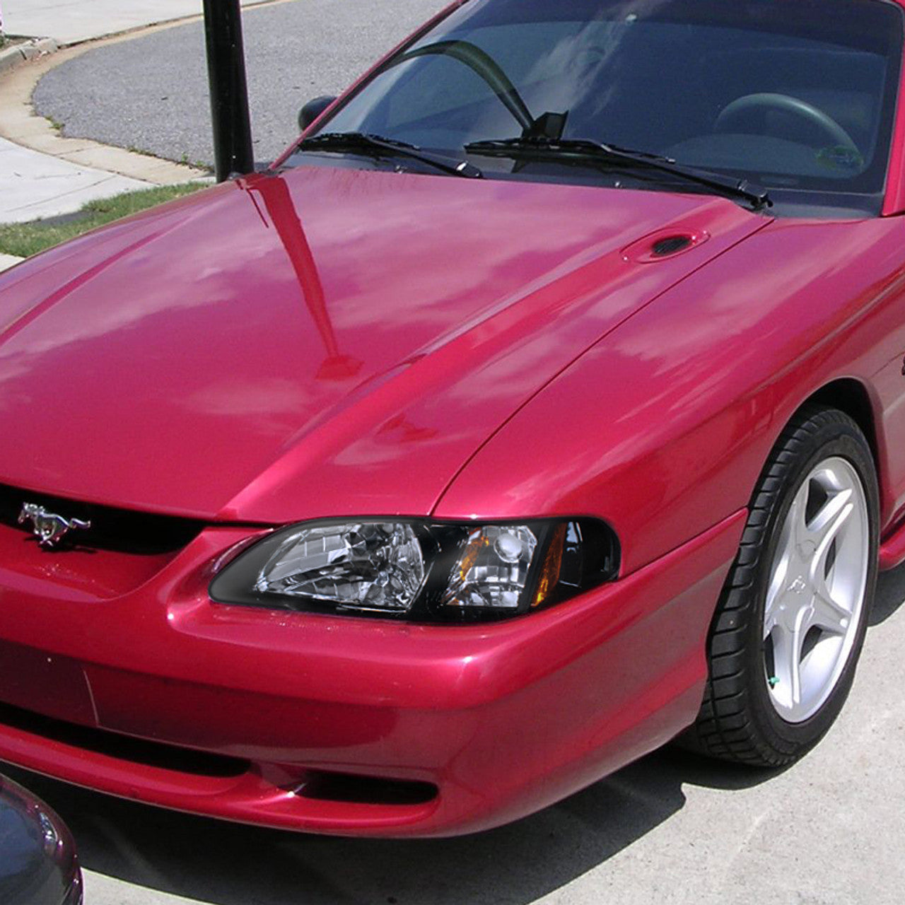 Spec-D 94-98 Ford Mustang 1PC Crystal Headlights Chrome/Smoked
