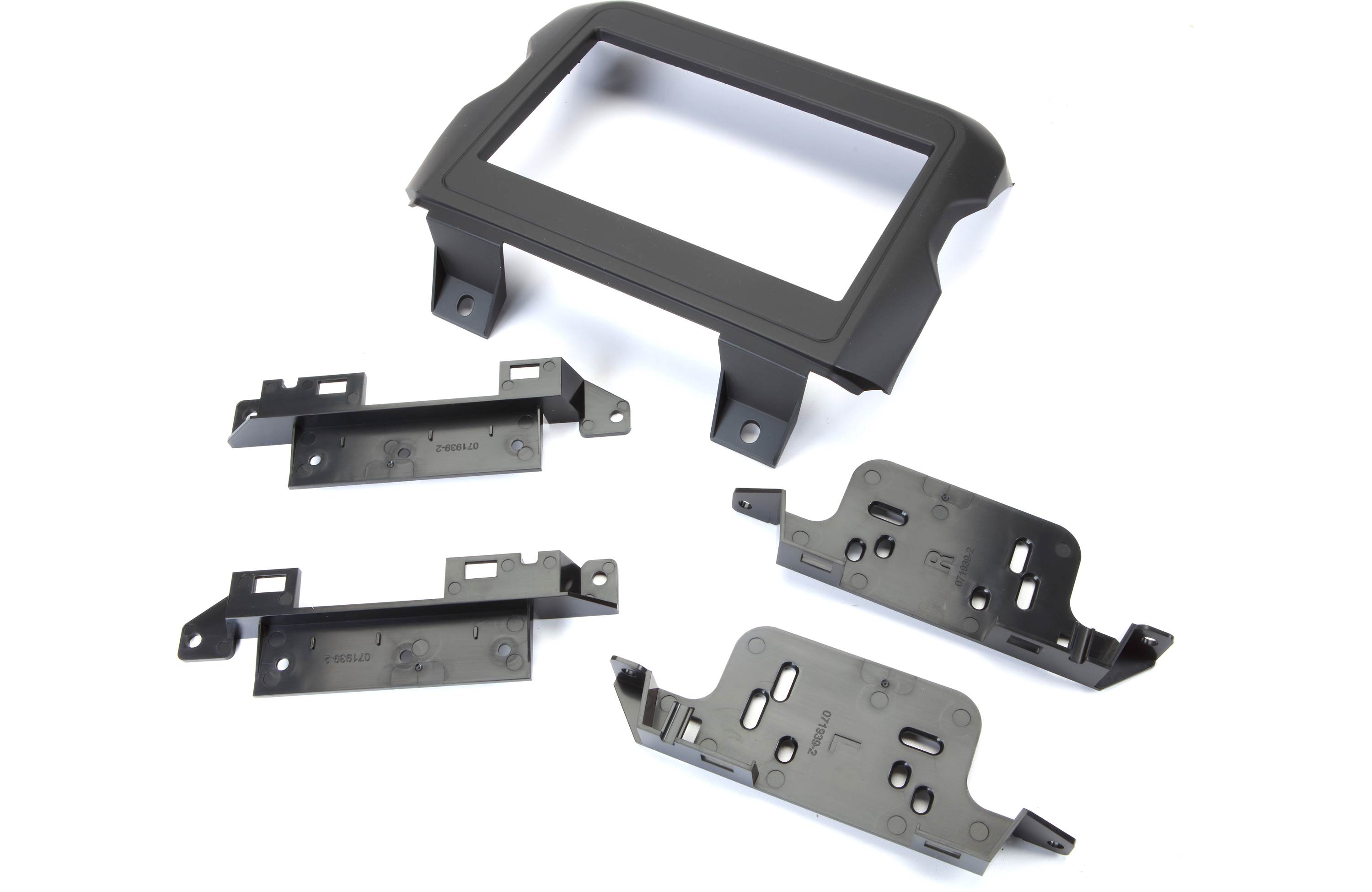 Metra 107-CH3B Dash Kit Fits 2018-22 Jeep Wrangler JL models — select shallow-mount double-DIN radios