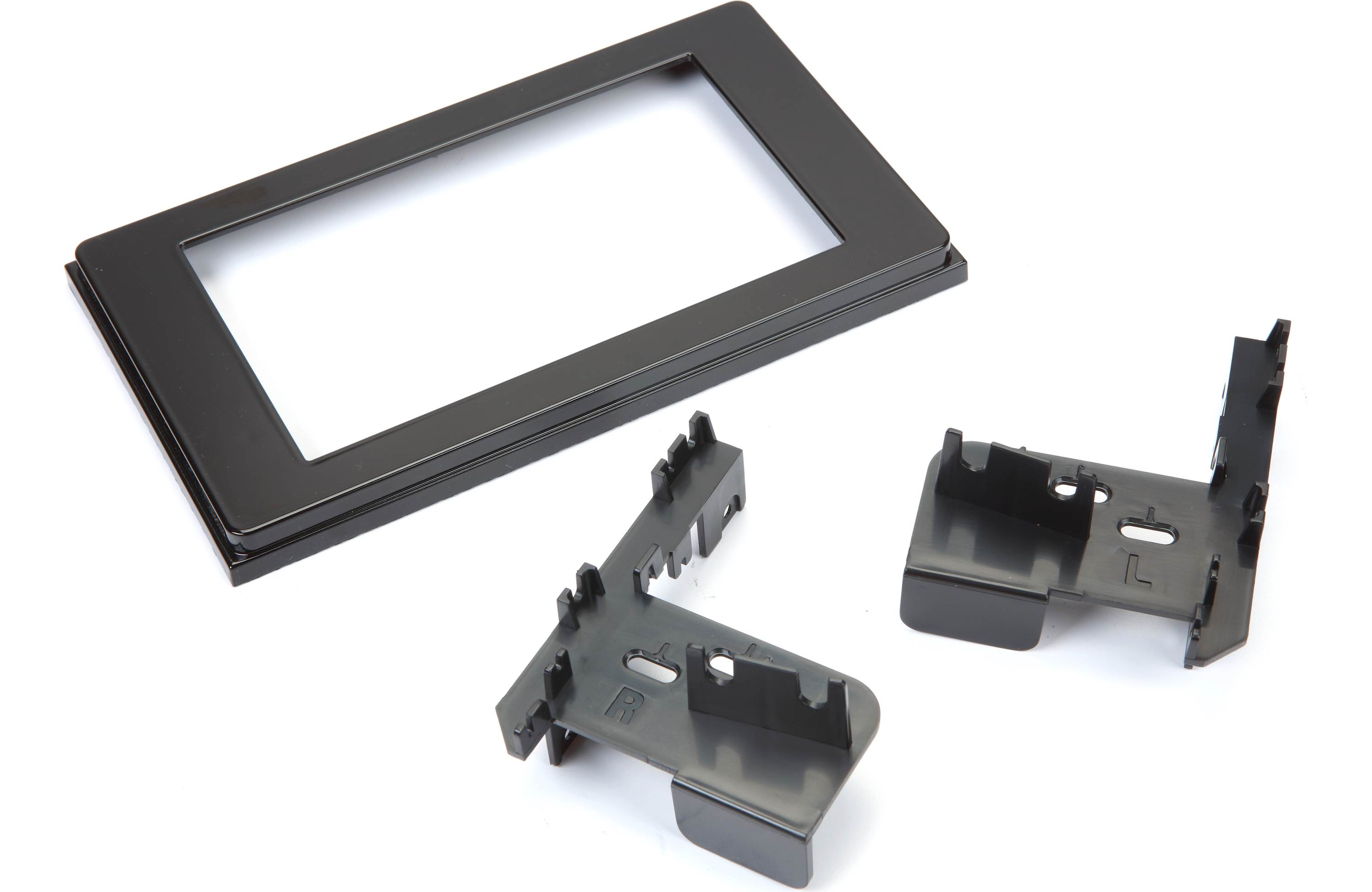 Metra 107-TO1HG Dash Kit Install select shallow-mount double-DIN radios in 2019-up Toyota RAV4 vehicles (Gloss Black)