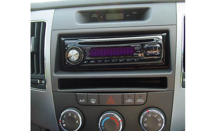 Metra 99-7333 Dash Kit Fits 2009-10 Hyundai Sonata models — single-DIN radios (Black)