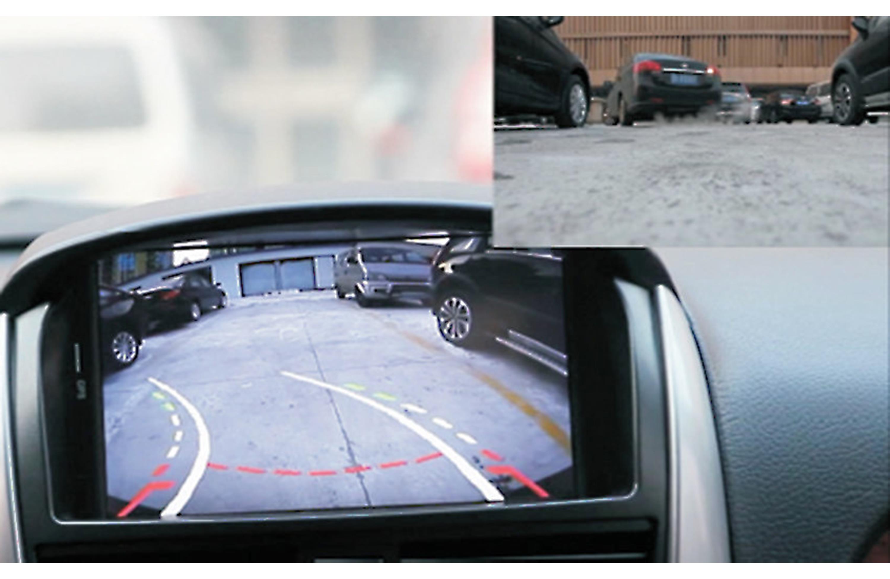 Boyo VTL17IRTJ Universal backup cam with infrared lighting and active parking lines — license-plate-mount