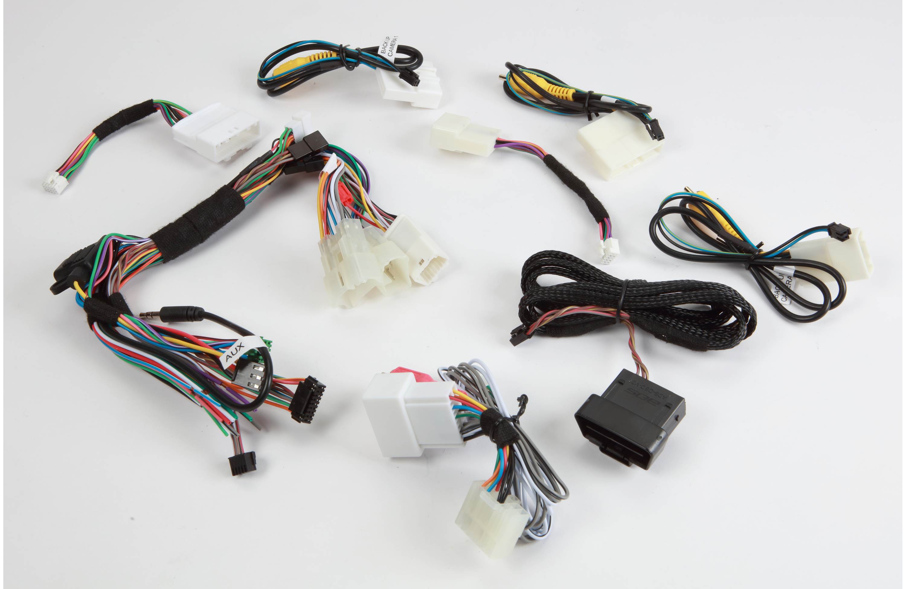 iDatalink HRN-RR-TO1 Factory Integration Adapter in select Toyota-made vehicles