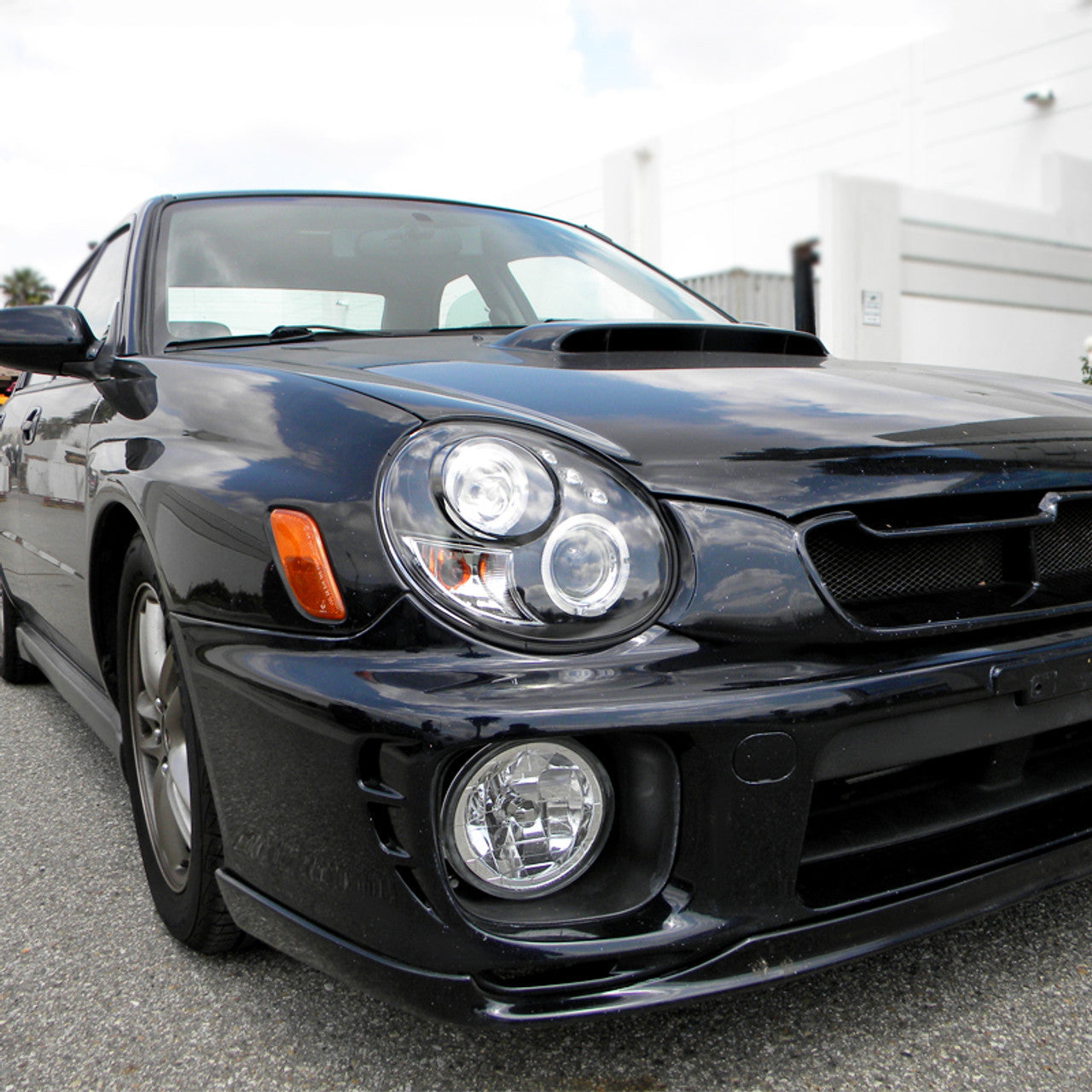 Spec-D 02-03 Subaru Impreza Halo Projector Headlights Black